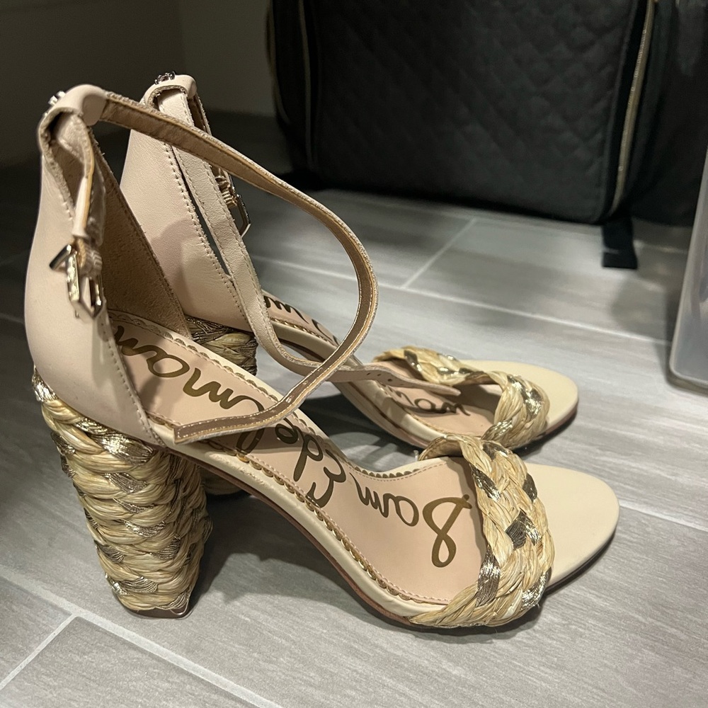 Sam Edelman Cream Heeled Sandals with Ankle Strap and Tassels
